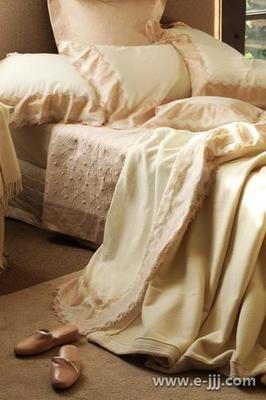 今夜，你是否也擁抱了裸睡的溫柔？